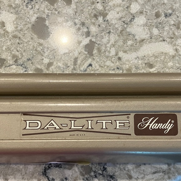 Da-Lite Other - Vintage Da-lite handy Portable Projector Screen Retractable 18"×17"